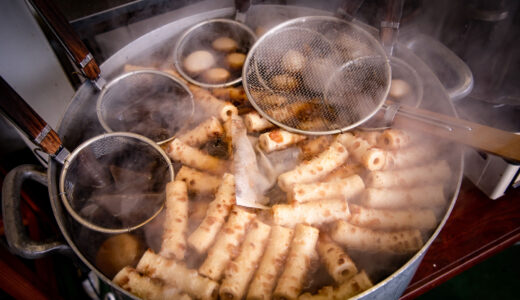 【Soul Food in Japan！！】自家製おでんがうますぎた！「次は何の具を入れるかな」ワクワク！